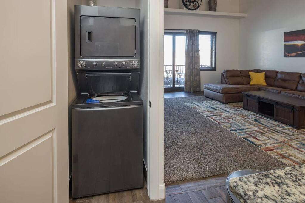 Luxury Downtown Moab Rental - La Dolce Vita Villa #1 エクステリア 写真