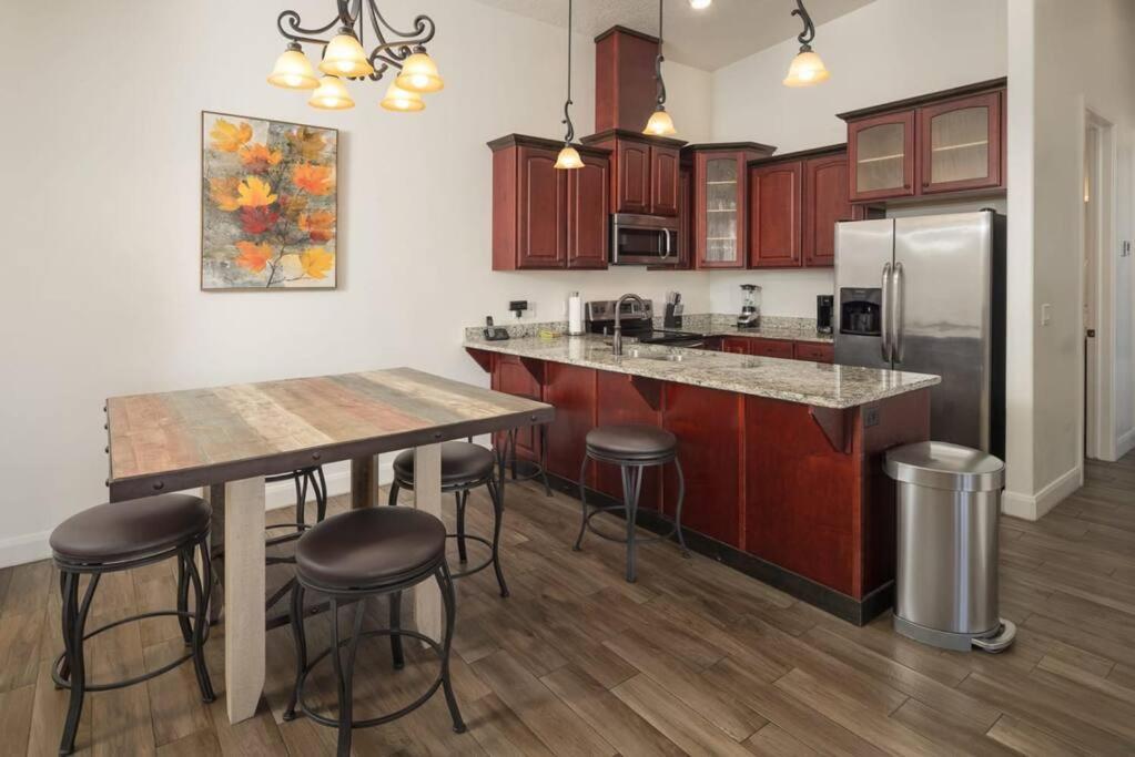 Luxury Downtown Moab Rental - La Dolce Vita Villa #1 エクステリア 写真
